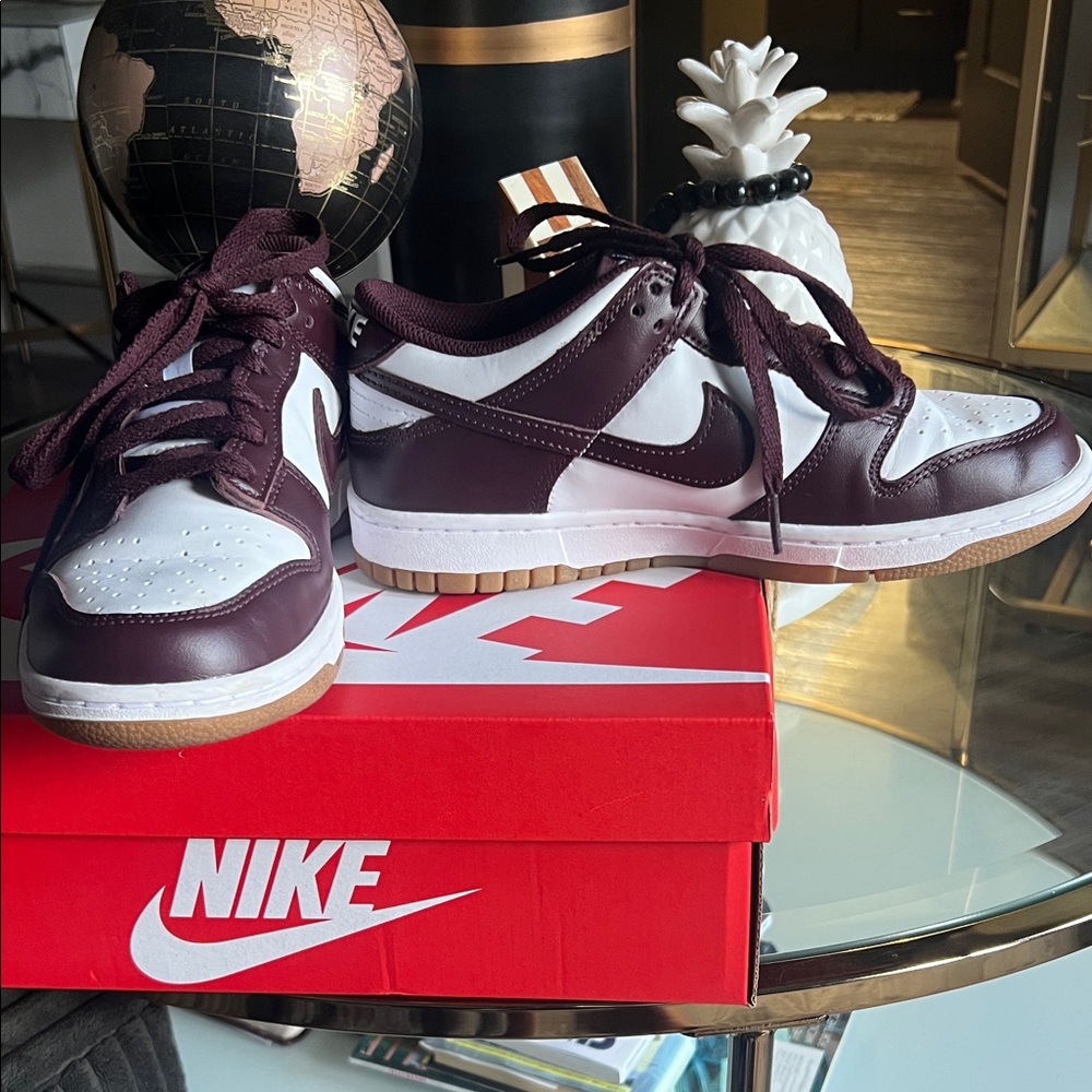 Nike women’s burgundy and White Sneakers